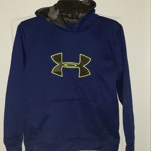 Boys YL Under Armour hoodie sweatshirt